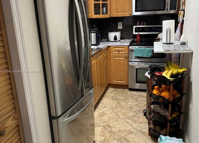 Property at 4717 NW 7th St Unit 203-10, Miami, FL 33126, 2 beds, 1 bath