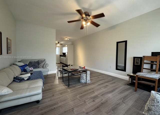 Property at 75 Washington Ave #18, Miami Beach, FL 33139, 1 bed, 1 bath