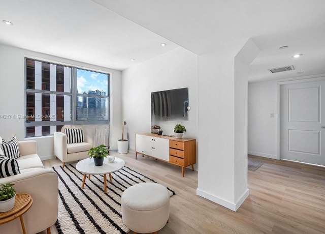 Property at 111 E Flagler St #704, Miami, FL 33131, 2 beds, 1 bath
