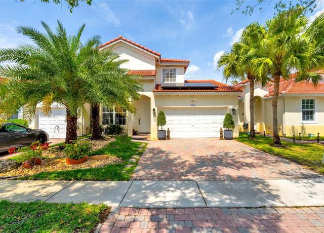 Property at 18811 SW 25th Ct, Miramar, FL 33029, 5 beds, 2.5 baths