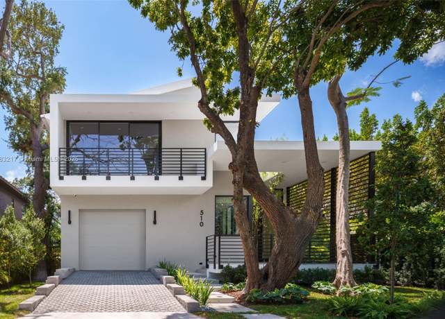 Property at 510 NE 52nd St, Miami, FL 33137, 4 beds, 4.5 baths