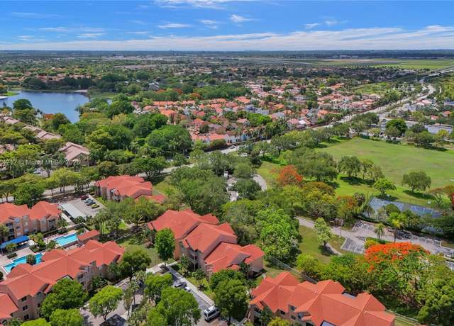 Property at 15770 SW 106th Ter #103, Miami, FL 33196, 2 beds, 2 baths
