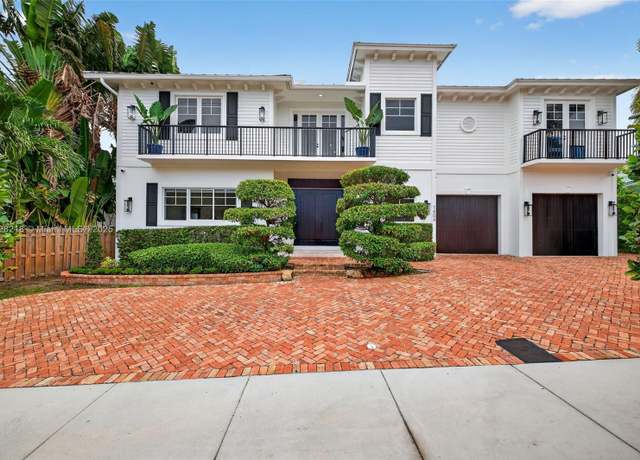 Property at 1404 SE 9th St, Fort Lauderdale, FL 33316, 5 beds, 5.5 baths