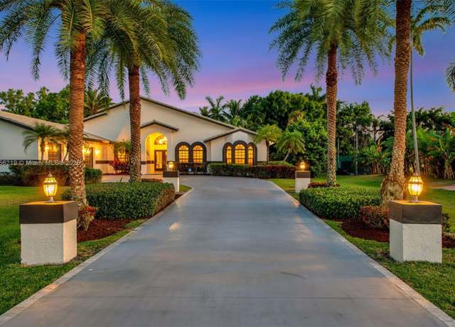 Property at 12200 SW 2nd St, Plantation, FL 33325, 5 beds, 4.5 baths