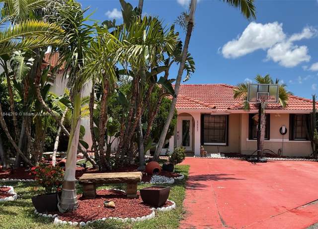 Property at 8453 NW 189, Hialeah, FL 33015, 2 beds, 2 baths