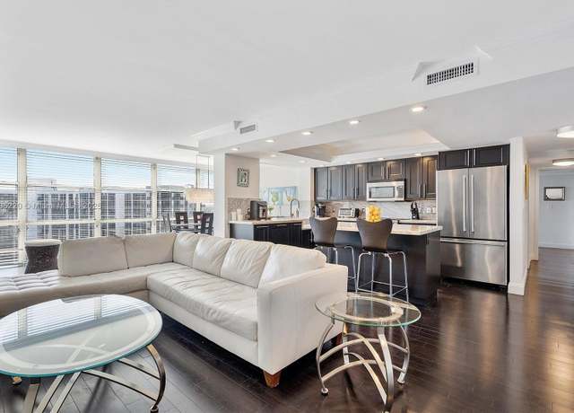 Property at 800 Parkview Dr #1014, Hallandale Beach, FL 33009, 2 beds, 2 baths