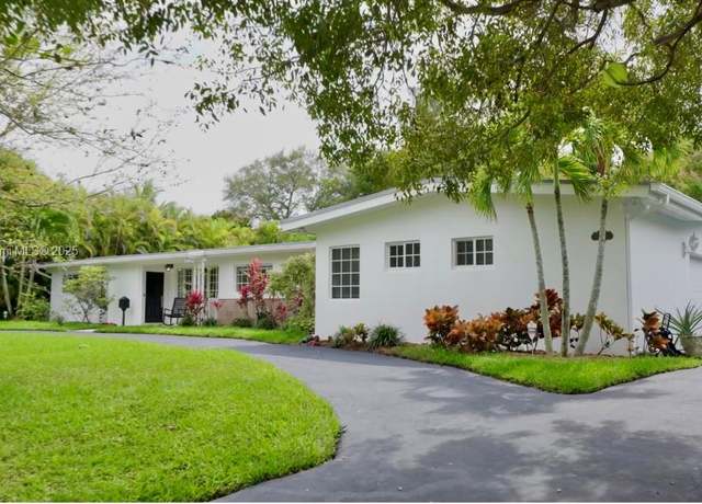 Property at 7420 SW 125th St, Pinecrest, FL 33156, 5 beds, 4.5 baths