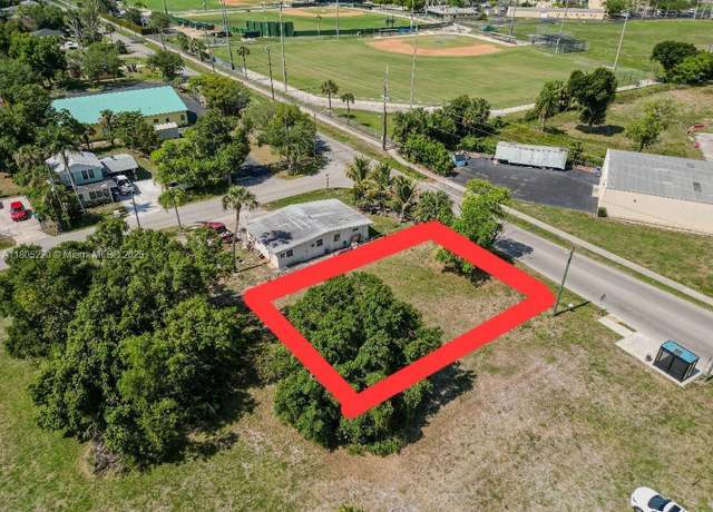 Property at 933 Veronica Shoemaker, Fort Myers, FL 33916