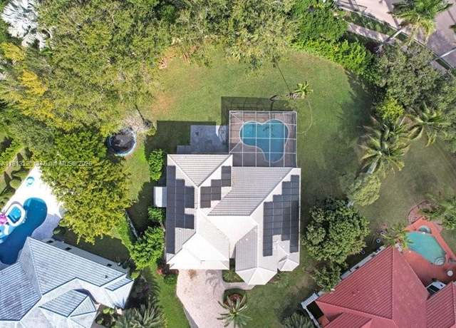 Property at 11913 NW 11th Ct, Coral Springs, FL 33071, 6 beds, 3 baths