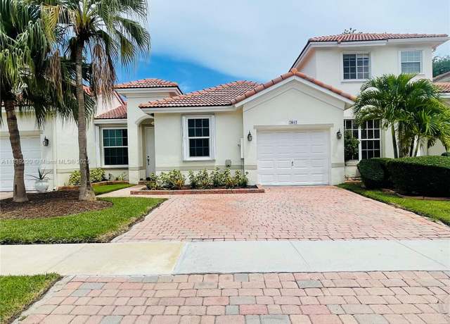 Property at 2817 SW 187th Ave, Miramar, FL 33029, 3 beds, 2 baths