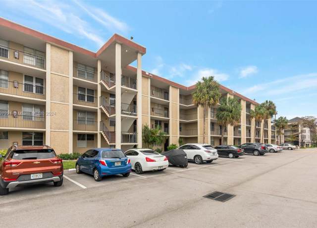 Property at 2649 NW 48th Ter #239, Lauderdale Lakes, FL 33313, 2 beds, 2 baths