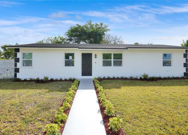 Property at 439 SW 17th Ter, Homestead, FL 33030, 3 beds, 2 baths