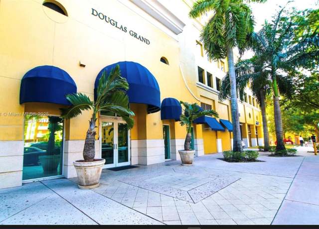 Property at 50 Menores Ave #832, Coral Gables, FL 33134, 2 beds, 1 bath