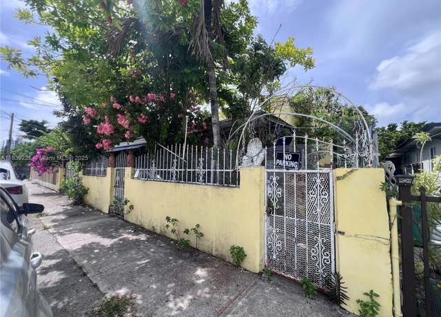 Property at 1772 NW 19th St, Miami, FL 33125, 2 beds, 3 baths