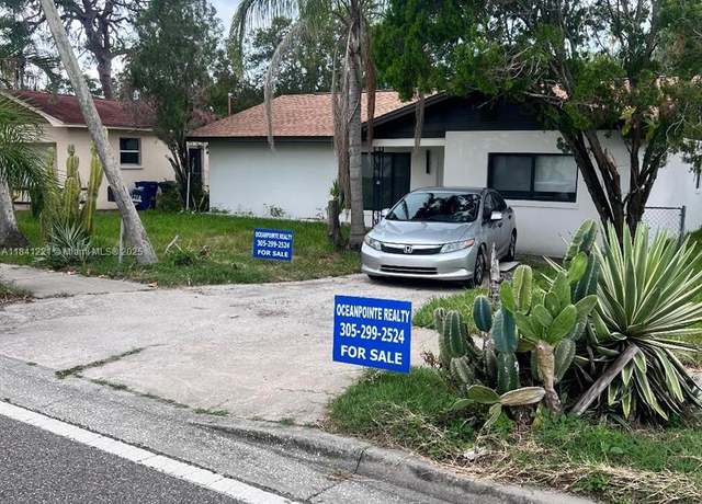 Property at 1718 Bayshore Blvd, Clearwater, FL 34698, 3 beds, 2 baths