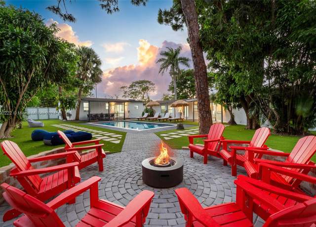 Property at 1899 NE 49th Ct, Pompano Beach, FL 33064, 6 beds, 4 baths