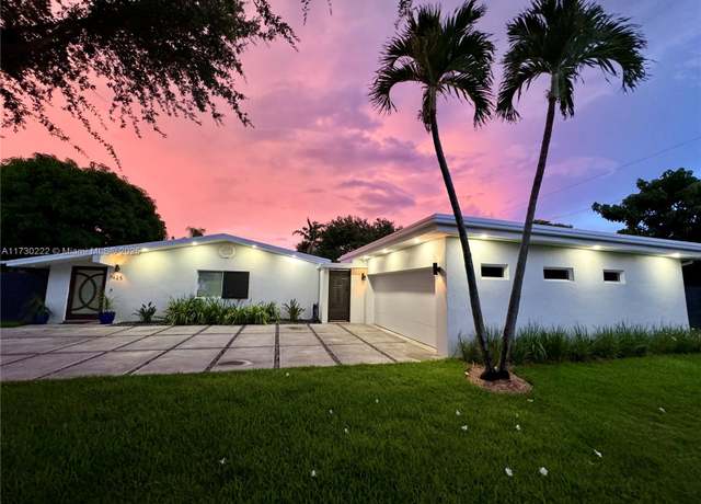 Property at 7425 SW 139th Ter, Palmetto Bay, FL 33158, 4 beds, 4 baths