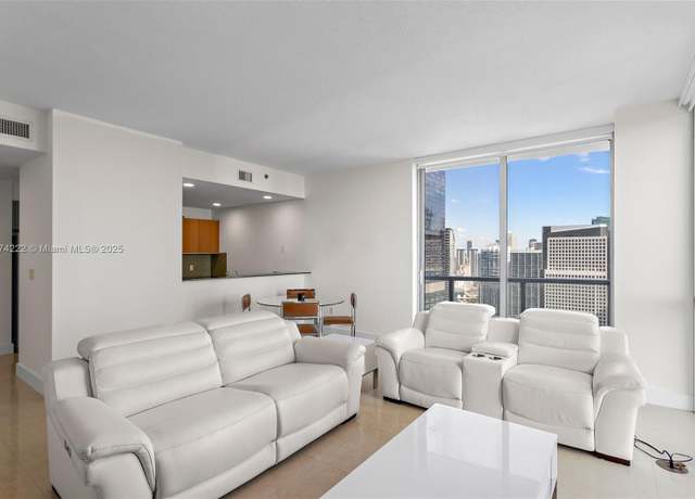 Property at 1060 Brickell Ave #4001, Miami, FL 33131, 2 beds, 2.5 baths
