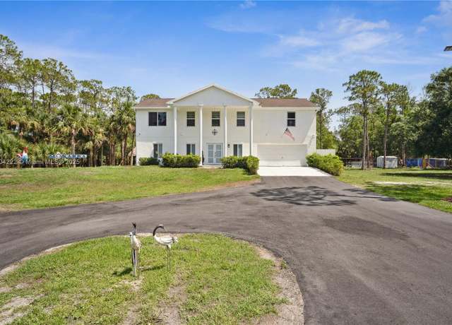 Property at 25401 SW 86th St, Indian Town, FL 34956, 4 beds, 3.5 baths