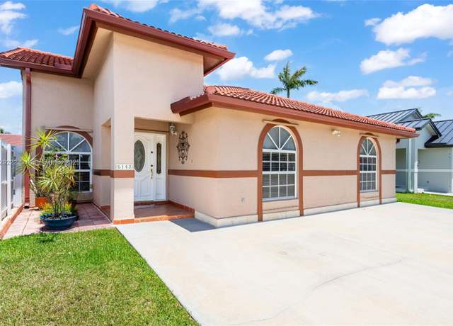 Property at 5143 SW 142nd Pl, Miami, FL 33175, 3 beds, 2 baths
