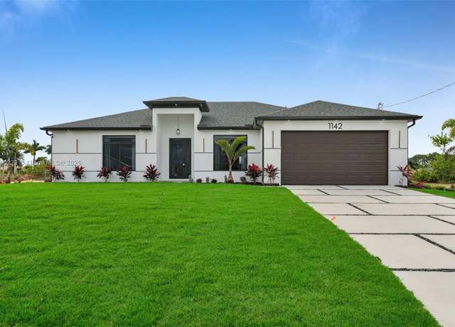Property at 1142 NE 37th St, Cape Coral, FL 33909, 4 beds, 3.5 baths