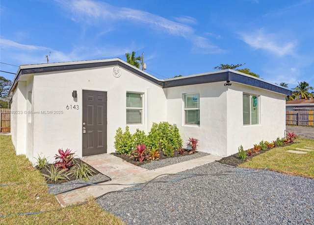 Property at 6147 SW 40th St, Miramar, FL 33023, 4 beds, 3 baths