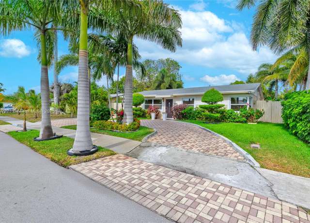 Property at 1480 SW 5th Ave, Deerfield Beach, FL 33441, 3 beds, 2 baths