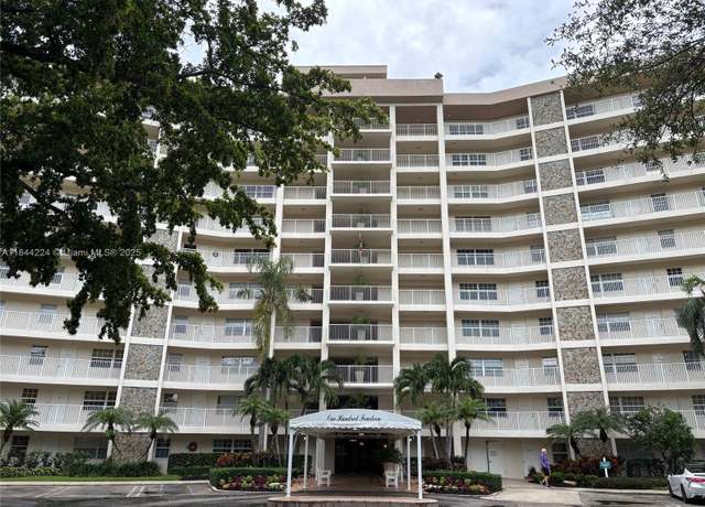 Property at 3507 Oaks Way #805, Pompano Beach, FL 33069, 2 beds, 2 baths