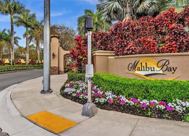 Property at 1395 NE 33rd Ave Unit 105-26, Homestead, FL 33033, 3 beds, 2.5 baths