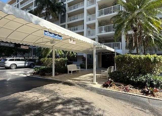 Property at 3520 Oaks Way #107, Pompano Beach, FL 33069, 3 beds, 2.5 baths