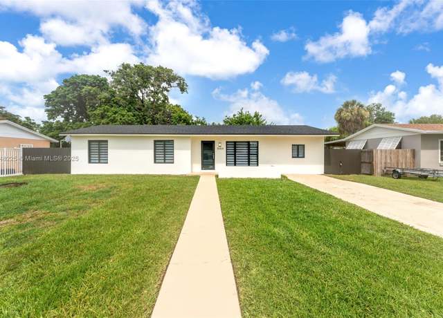 Property at 15404 SW 104th Ave, Miami, FL 33157, 4 beds, 2 baths