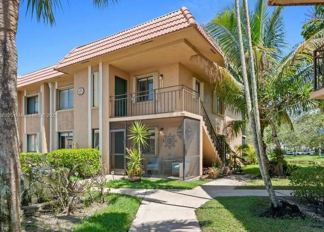 Property at 195 Lakeview Dr #106, Weston, FL 33326, 2 beds, 2 baths