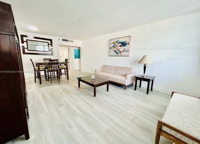 Property at 100 Lincoln Rd #535, Miami Beach, FL 33139, 1 bed, 1 bath