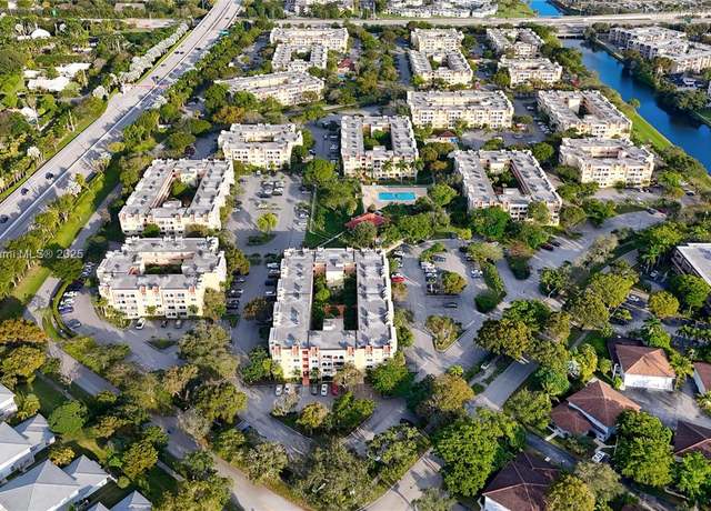 Property at 7860 Camino Real Unit L-407, Miami, FL 33143, 1 bed, 1 bath