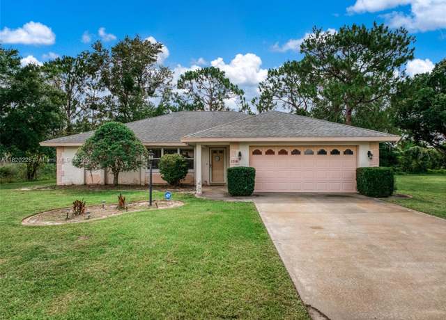 Property at 2706 Monza Dr, Sebring, FL 33872, 3 beds, 2 baths