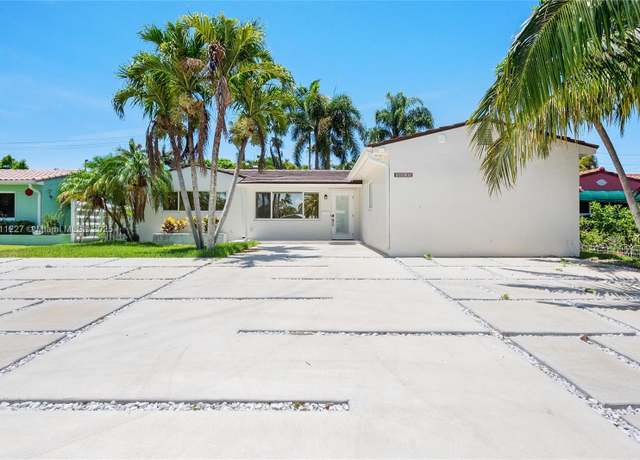 Property at 1510 Coolidge St, Hollywood, FL 33020, 4 beds, 3 baths