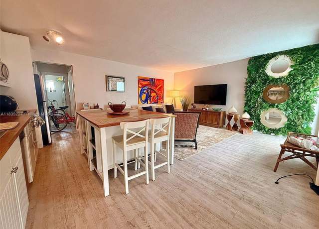 Property at 224 Meridian Ave #10, Miami Beach, FL 33139, 1 bed, 1 bath