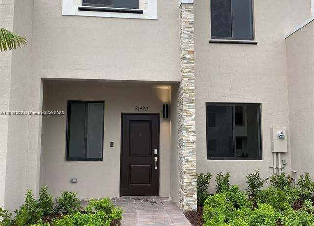 Property at 21420 NE 2nd Path, Miami, FL 33179, 3 beds, 2.5 baths