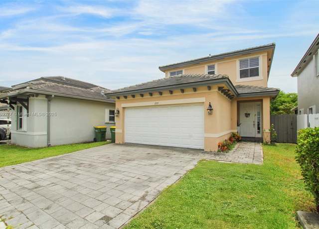 Property at 277 SE 31st Ave, Homestead, FL 33033, 5 beds, 3 baths