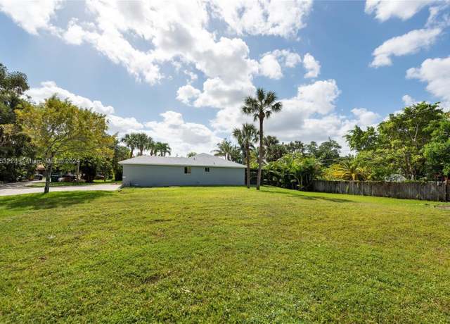 Property at 2449 SW 43 Ter, Fort Lauderdale, FL 33317