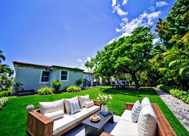 Property at 7 Montilla Ave, Coral Gables, FL 33134, 4 beds, 2 baths