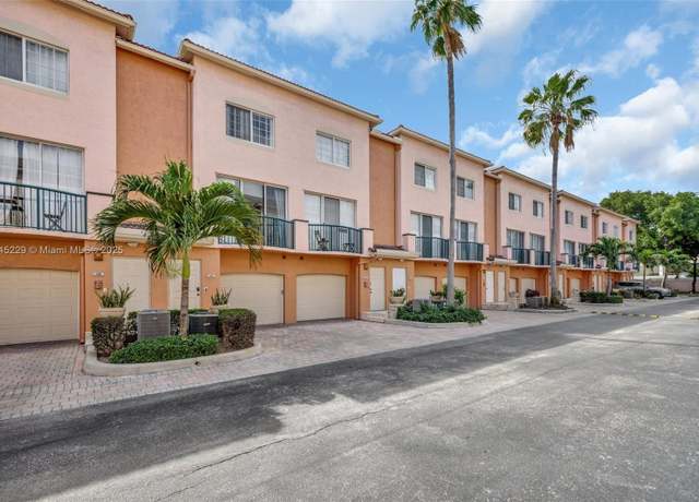 Property at 2107 SE 10th Ave #823, Fort Lauderdale, FL 33316, 1 bed, 1 bath