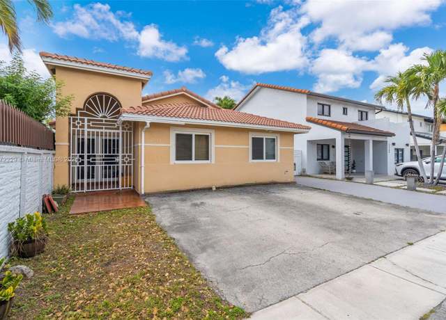 Property at 12332 NW 97th Ct, Hialeah Gardens, FL 33018, 3 beds, 2 baths