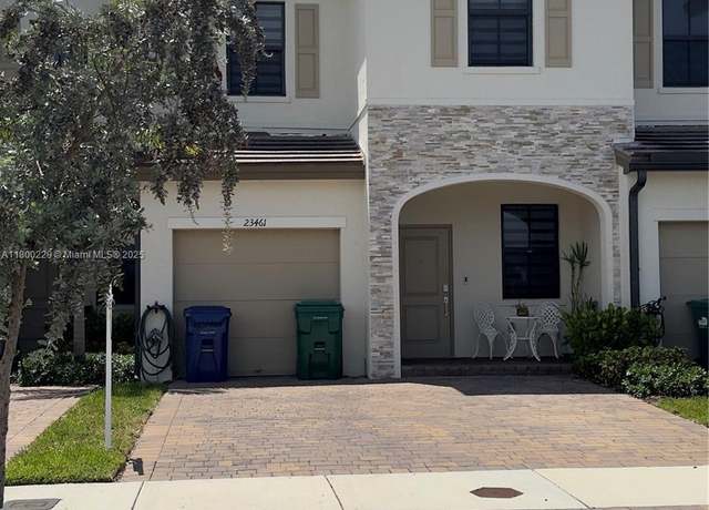 Property at 23461 SW 129th Pl, Homestead, FL 33032, 4 beds, 2.5 baths
