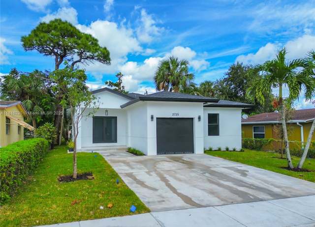 Property at 2725 NW 7th St, Fort Lauderdale, FL 33311, 4 beds, 2.5 baths