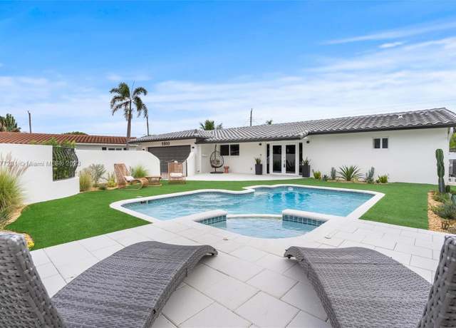 Property at 5900 NE 21st Ave, Fort Lauderdale, FL 33308, 4 beds, 3 baths