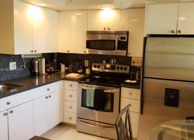 Property at 2302 Lucaya Ln Unit N2, Coconut Creek, FL 33066, 2 beds, 2 baths