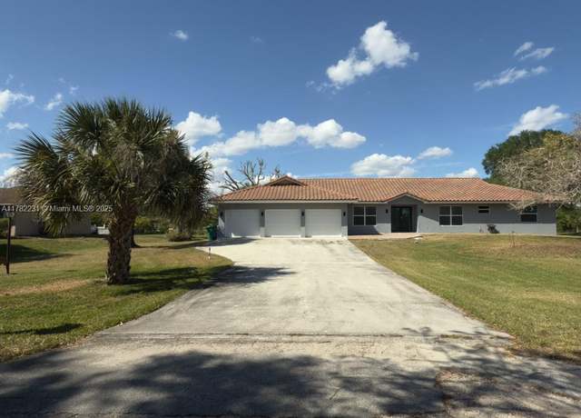 Property at 16911 SW 66th St, Southwest Ranches, FL 33331, 5 beds, 3 baths