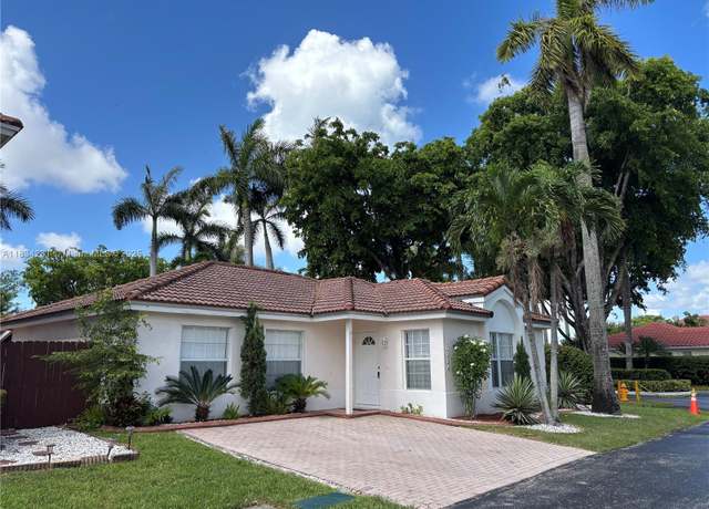 Property at 10234 NW 57th St, Doral, FL 33178, 3 beds, 2 baths