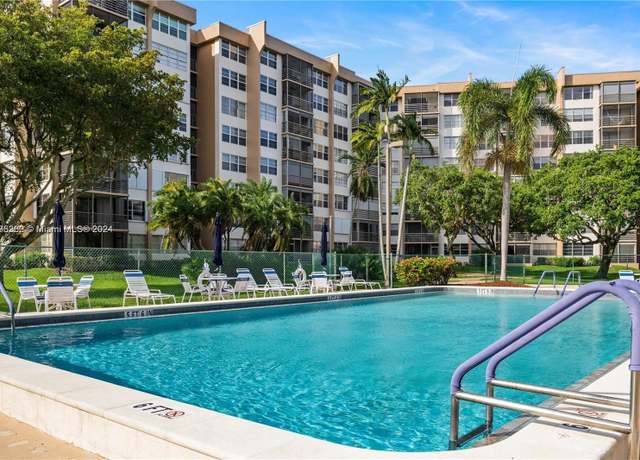 Property at 1100 Saint Charles Pl #217, Pembroke Pines, FL 33026, 3 beds, 2 baths